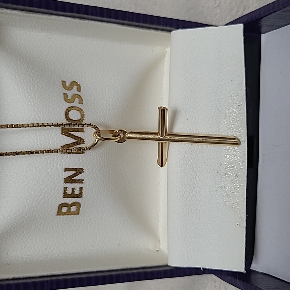 BEN MOSS - 10K Yellow Gold Cross Necklace